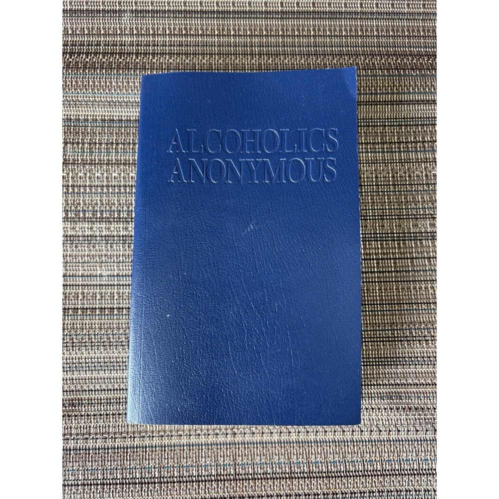 Alcoholics Anonymous Book Paperback 4th Edition 2001 Great Condition